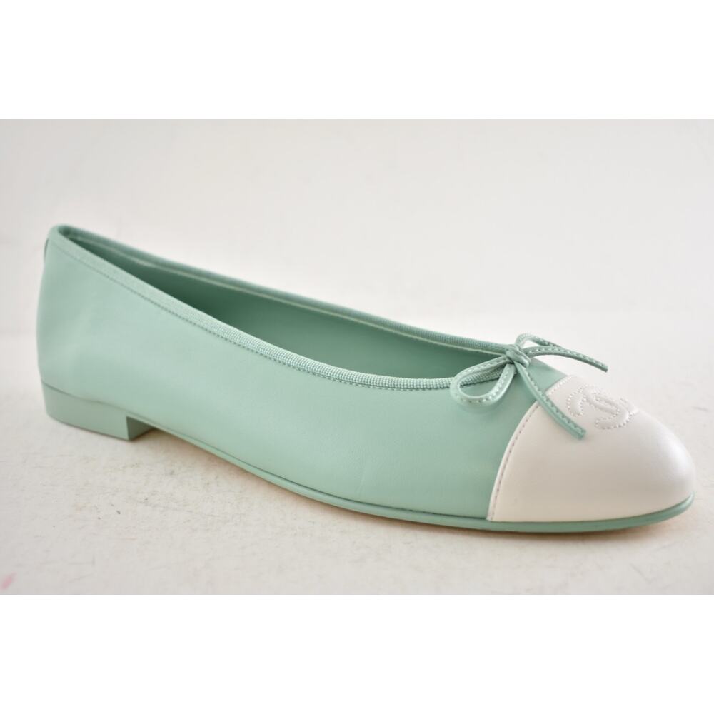 Chanel 26S Mint Green White Lambskin Leather CC Logo Ballet Ballerina Flat 38 - Picture 6 of 16